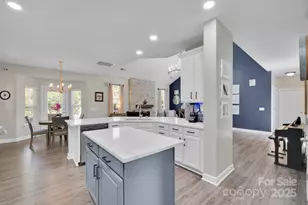 805 Springwood Dr, Waxhaw, NC 28173 - Photo 10