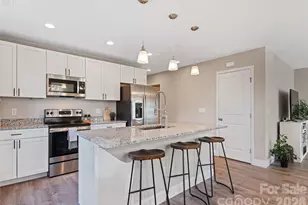 687 Holtzclaw Rd, Canton, NC 28716 - Photo 8