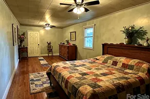 208 Murdock Rd, Bakersville, NC 28705 - Photo 14