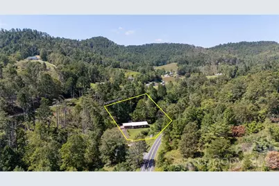 208 Murdock Road, Bakersville, NC 28705 - Photo 32