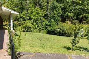 208 Murdock Rd, Bakersville, NC 28705 - Photo 30
