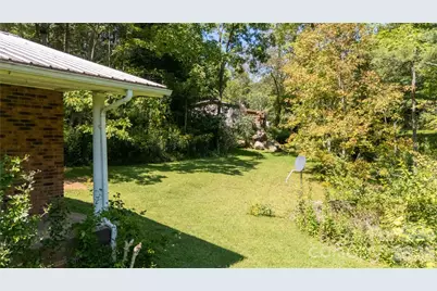 208 Murdock Road, Bakersville, NC 28705 - Photo 38