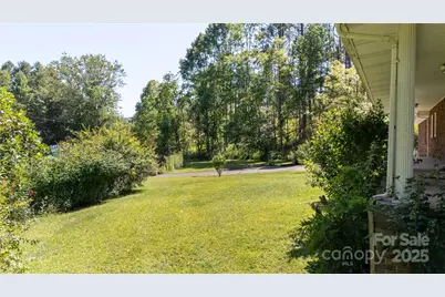 208 Murdock Road, Bakersville, NC 28705 - Photo 36