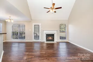 140 Tennyson Ct, Mooresville, NC 28115 - Photo 4