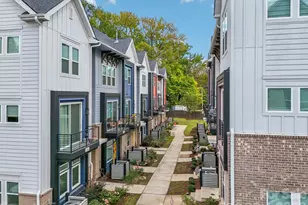 2242 Electric Ln, Charlotte, NC 28205 - Photo 40