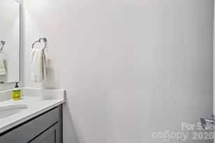 2242 Electric Ln, Charlotte, NC 28205 - Photo 30