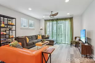 2242 Electric Ln, Charlotte, NC 28205 - Photo 12