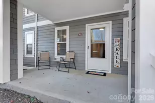 4603 Breakers Ln, Asheville, NC 28806 - Photo 2