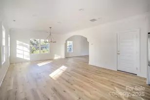 7913 Large Oak Ln, Mint Hill, NC 28227 - Photo 14