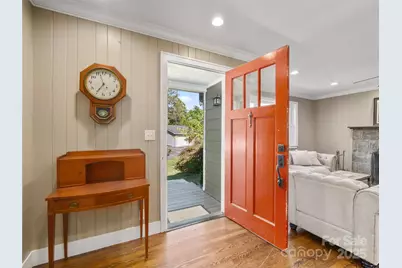 103 Aurora Drive, Asheville, NC 28805 - Photo 4