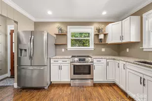 103 Aurora Dr, Asheville, NC 28805 - Photo 10