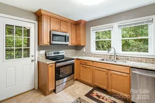 80 Mills Gap Rd, Asheville, NC 28803 - Photo 14