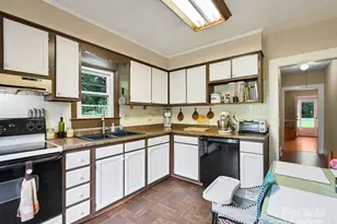 499 Oak Grove Rd, Flat Rock, NC 28731 - Photo 2