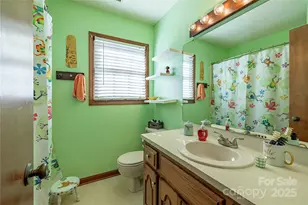 4025 Jenna Ln, Lenoir, NC 28645 - Photo 26