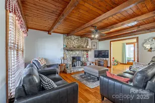 4025 Jenna Ln, Lenoir, NC 28645 - Photo 12