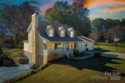 4025 Jenna Lane, Lenoir, NC 28645 - Photo 2