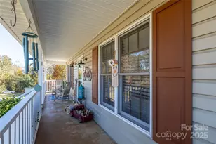 4025 Jenna Ln, Lenoir, NC 28645 - Photo 10