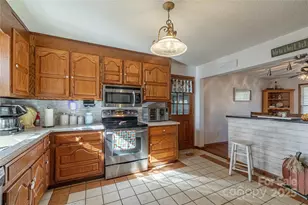 4025 Jenna Ln, Lenoir, NC 28645 - Photo 18