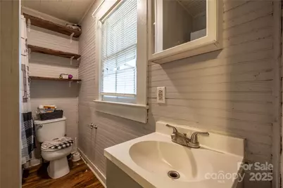 322 7th Street SW, Taylorsville, NC 28681 - Photo 18