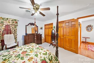 1715 Green Mountain Dr, Burnsville, NC 28714 - Photo 24