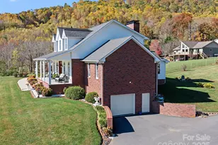 1715 Green Mountain Dr, Burnsville, NC 28714 - Photo 30