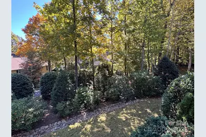 894 Dunroy Drive, Hendersonville, NC 28739 - Photo 8