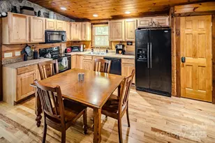 719 Pine Ridge Rd, Beech Mountain, NC 28604 - Photo 10