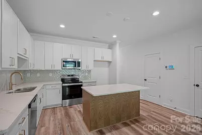 4015 Sofley Road, Charlotte, NC 28206 - Photo 8