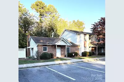 605 8th Avenue SW #C-1, Conover, NC 28613 - Photo 2