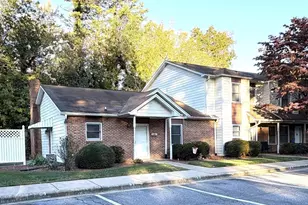 605 8th Ave SW, Conover, NC 28613 - Photo 2