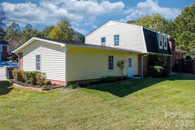 102 Castlegate Drive, Morganton, NC 28655 - Photo 36