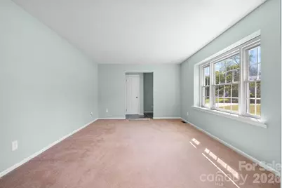 102 Castlegate Drive, Morganton, NC 28655 - Photo 10