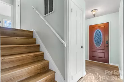 102 Castlegate Drive, Morganton, NC 28655 - Photo 6