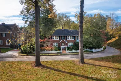 5 Celia Place, Asheville, NC 28801 - Photo 2