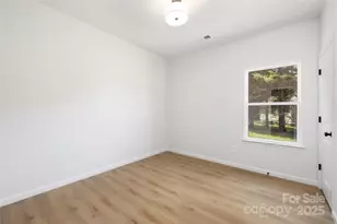 894 Log Cabin Dr, Gastonia, NC 28054 - Photo 20