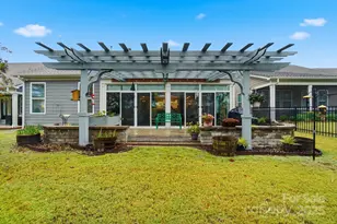 6325 Good News Dr, Charlotte, NC 28215 - Photo 40