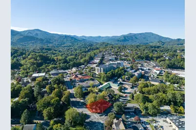 99 Walnut Street, Waynesville, NC 28786 - Photo 32