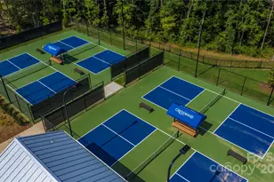 8941 Silver Springs Ct, Charlotte, NC 28215 - Photo 34