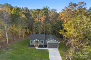 1026 Deer Creek Dr, Lincolnton, NC 28092 - Photo 6