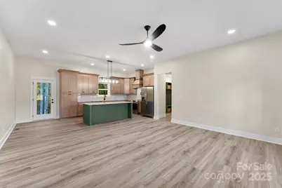 1026 Deer Creek Drive, Lincolnton, NC 28092 - Photo 16