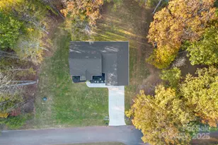 1026 Deer Creek Dr, Lincolnton, NC 28092 - Photo 10