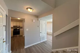 11537 Turn Stone Ct, Charlotte, NC 28226 - Photo 2