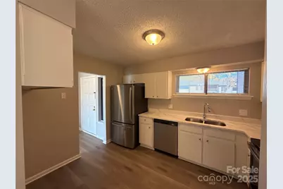 11537 Turn Stone Court, Charlotte, NC 28226 - Photo 4