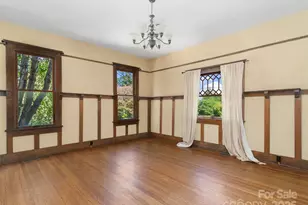 99 Walnut St, Waynesville, NC 28786 - Photo 16