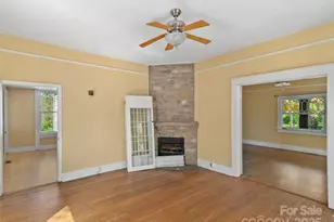 99 Walnut St, Waynesville, NC 28786 - Photo 6