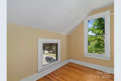 99 Walnut Street, Waynesville, NC 28786 - Photo 22