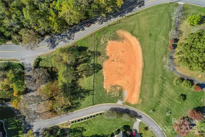 560 11th Avenue Place NW, Hickory, NC 28601 - Photo 8