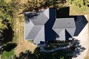 4925 Brookridge Dr NE, Hickory, NC 28601 - Photo 30