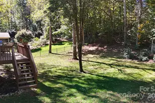 4925 Brookridge Dr NE, Hickory, NC 28601 - Photo 32