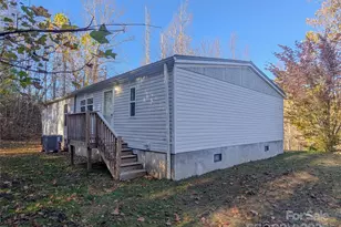 126 Juniper Dr, Burnsville, NC 28714 - Photo 36